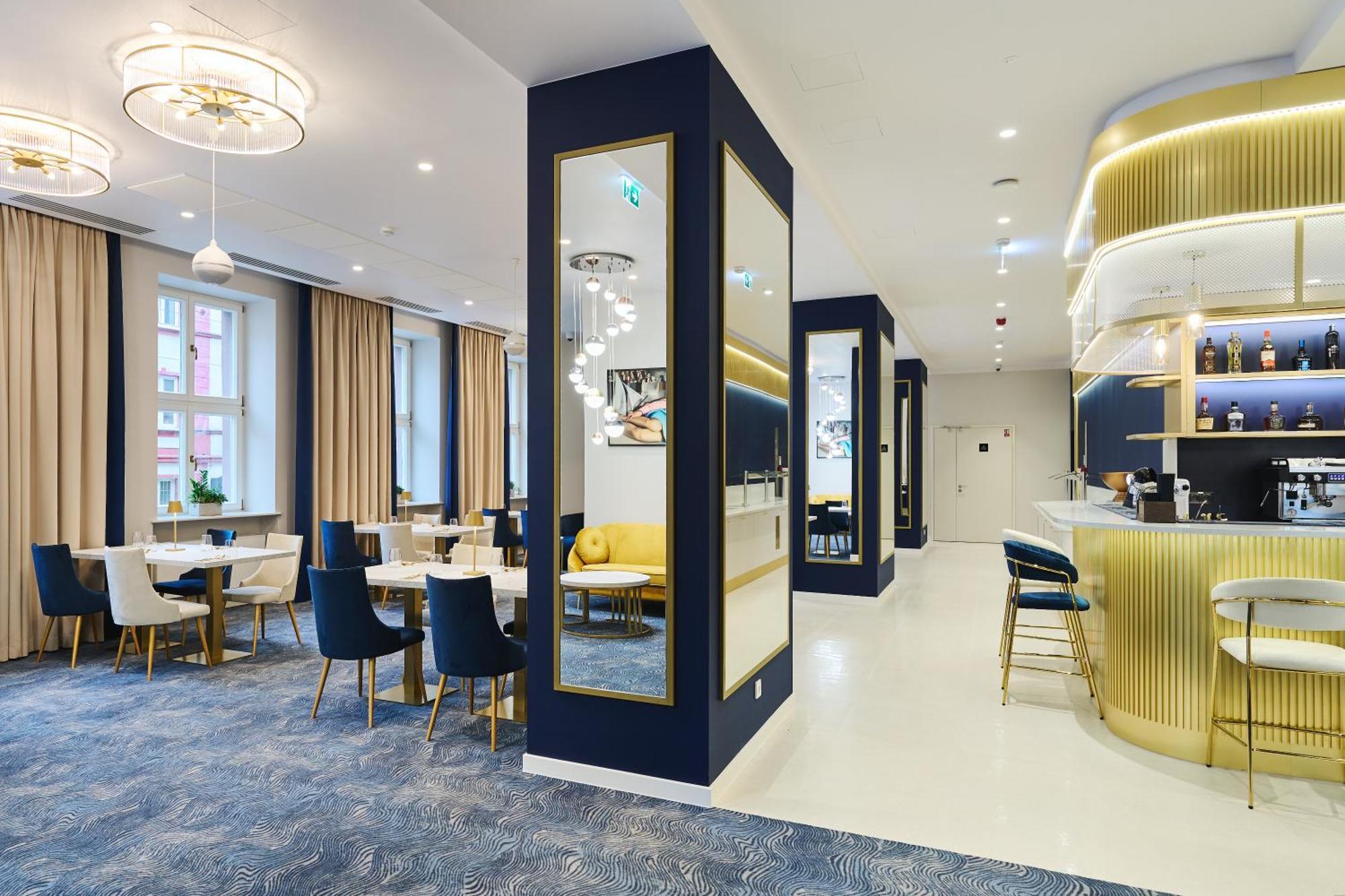 Aiden By Best Western Lodz Екстериор снимка