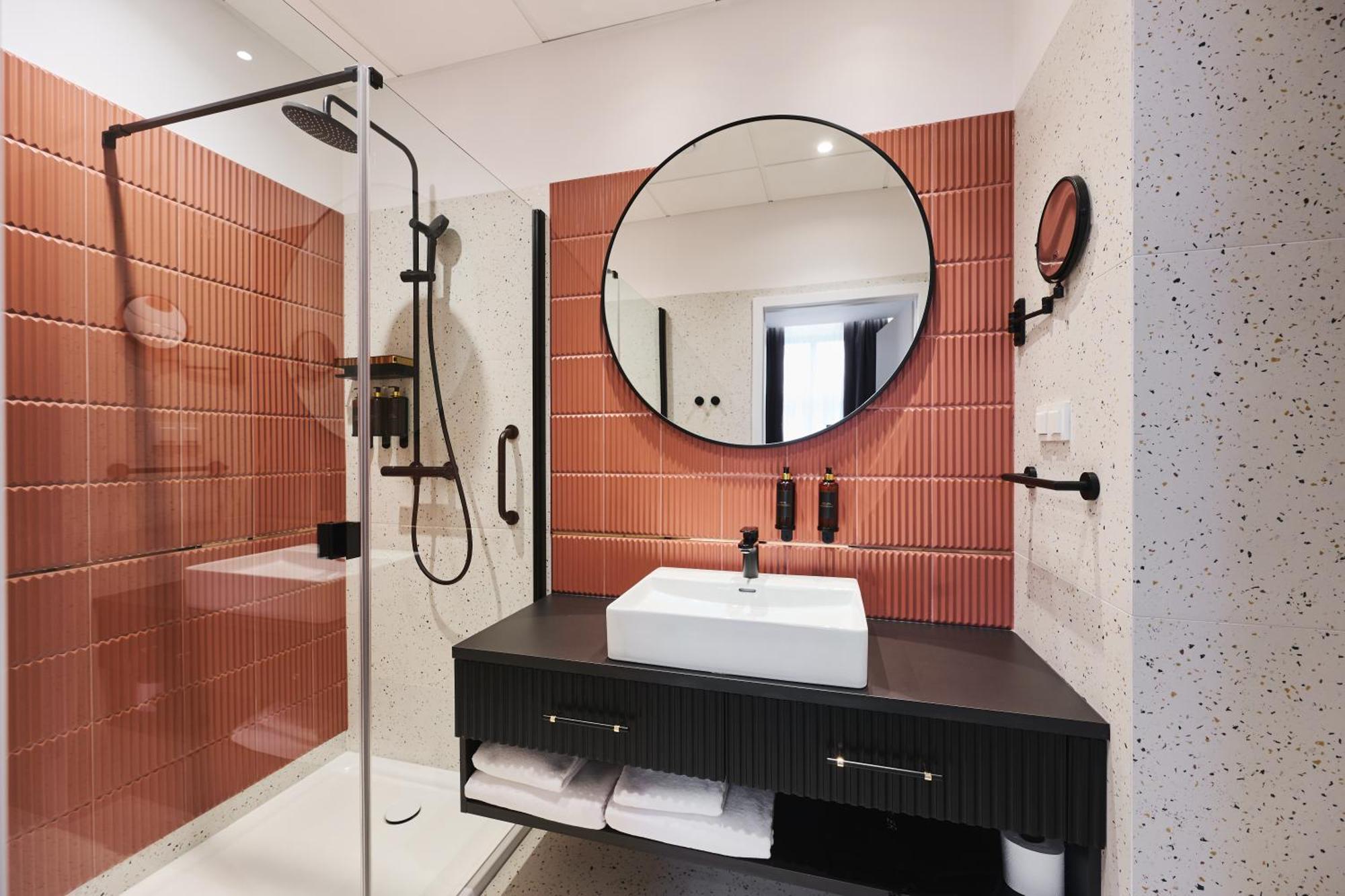 Aiden By Best Western Lodz Екстериор снимка