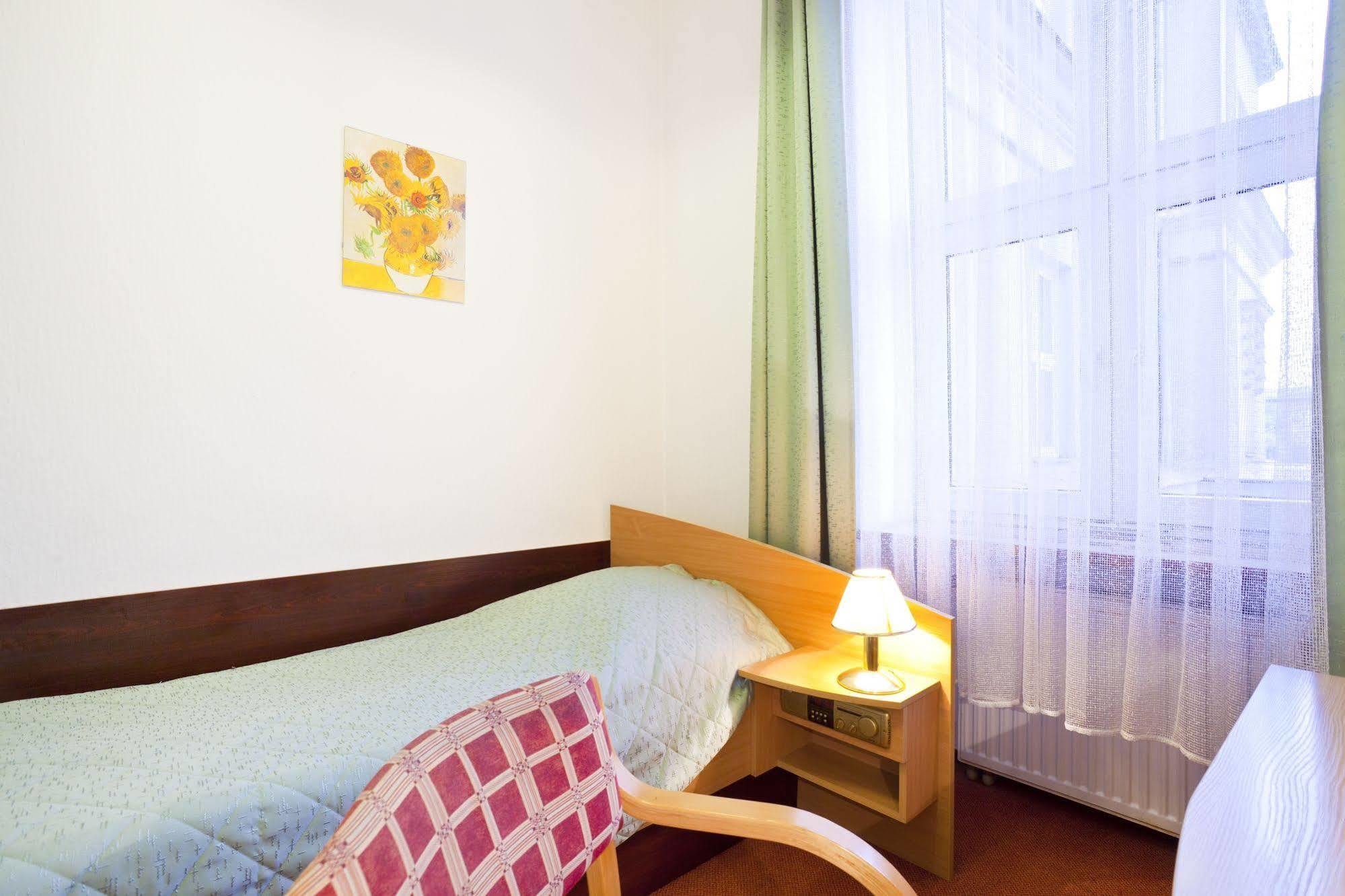 Aiden By Best Western Lodz Екстериор снимка