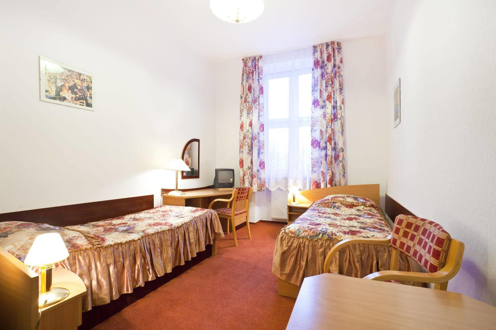 Aiden By Best Western Lodz Екстериор снимка